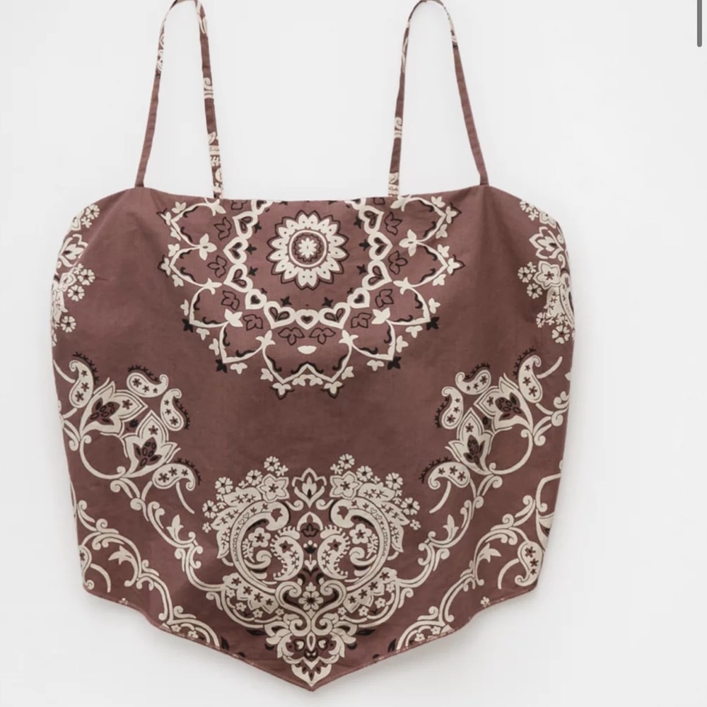 American Eagle Outfitters Mauve Bandana Print Crop Top - Picture 5 of 6